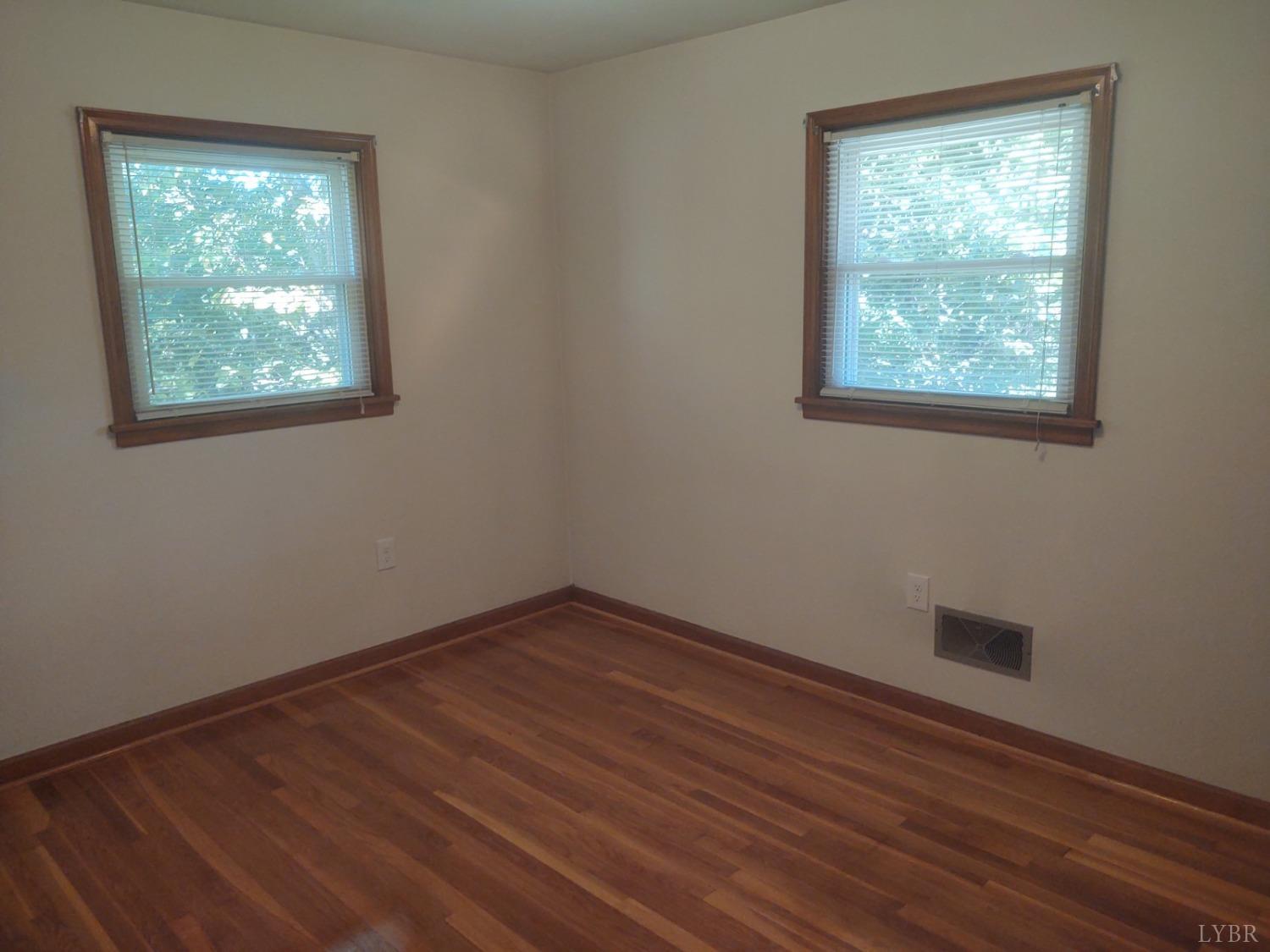 3545 Wards Road Altavista, VA 24517 - Photo 13 of 25 Gallery Image 13