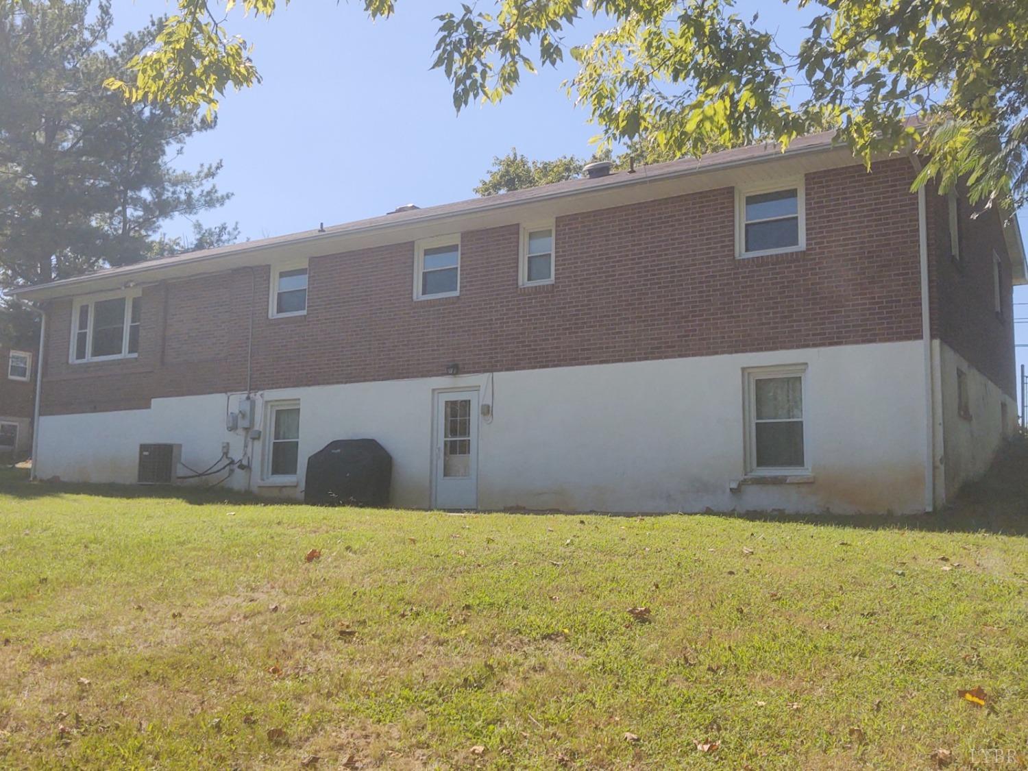 3545 Wards Road Altavista, VA 24517 - Photo 3 of 25 Gallery Image 3