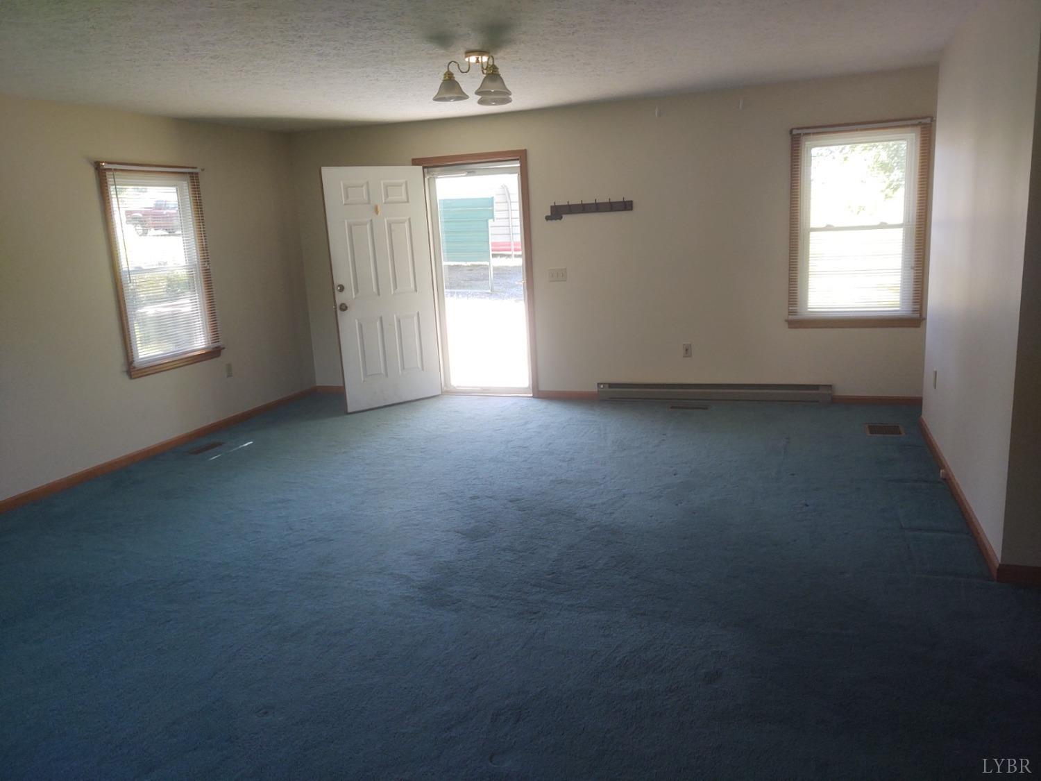 3545 Wards Road Altavista, VA 24517 - Photo 9 of 25 Gallery Image 9