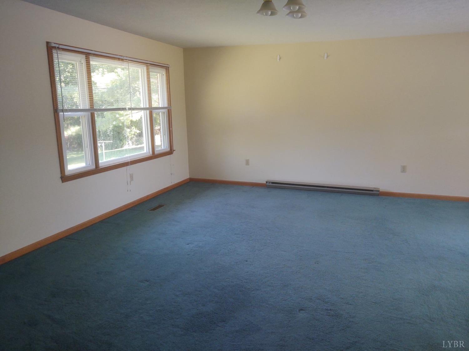 3545 Wards Road Altavista, VA 24517 - Photo 10 of 25 Gallery Image 10