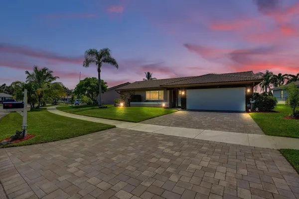 $3,650 | 7629 Sunflower Drive, Margate, FL 33063