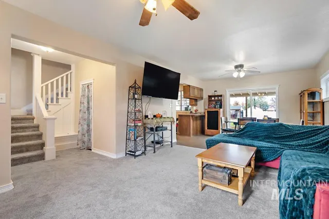 $289,000 | 1230 East Main Street, Weiser, ID 83672