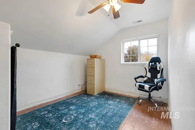 $289,000 | 1230 East Main Street, Weiser, ID 83672