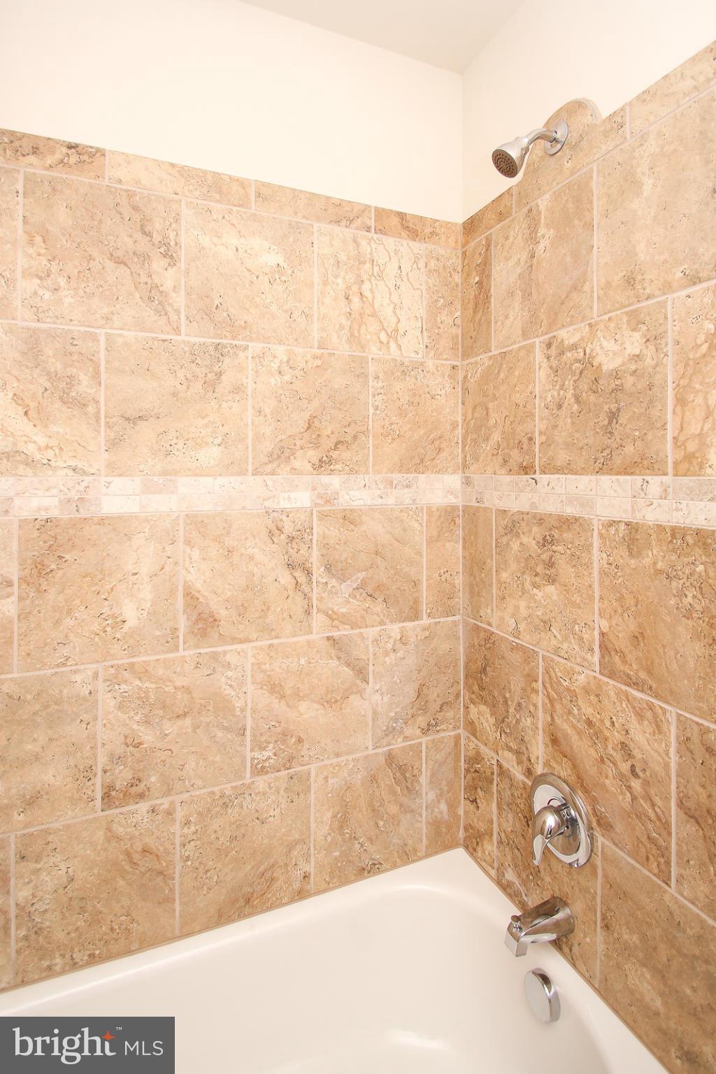1926 Midland Road Baltimore, MD 21222 - Photo 22 of 30 Bath