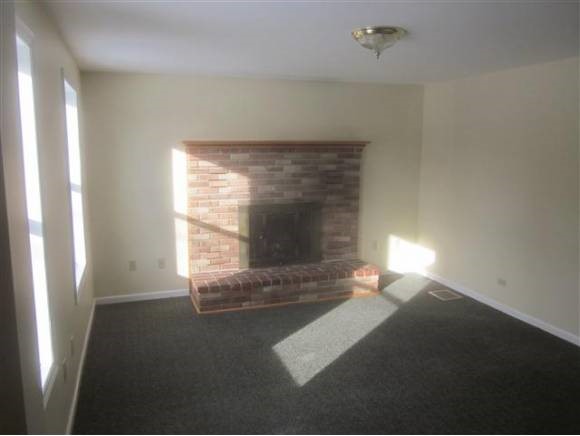 168 Spruce Street Rutland, VT 05701 - Photo 6 of 14