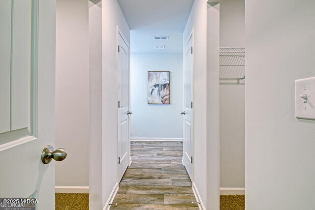 306 Cody Drive Macon, GA 31216 - Photo 7 of 12 Jodeco - Main Bath Hallway - His & Hers