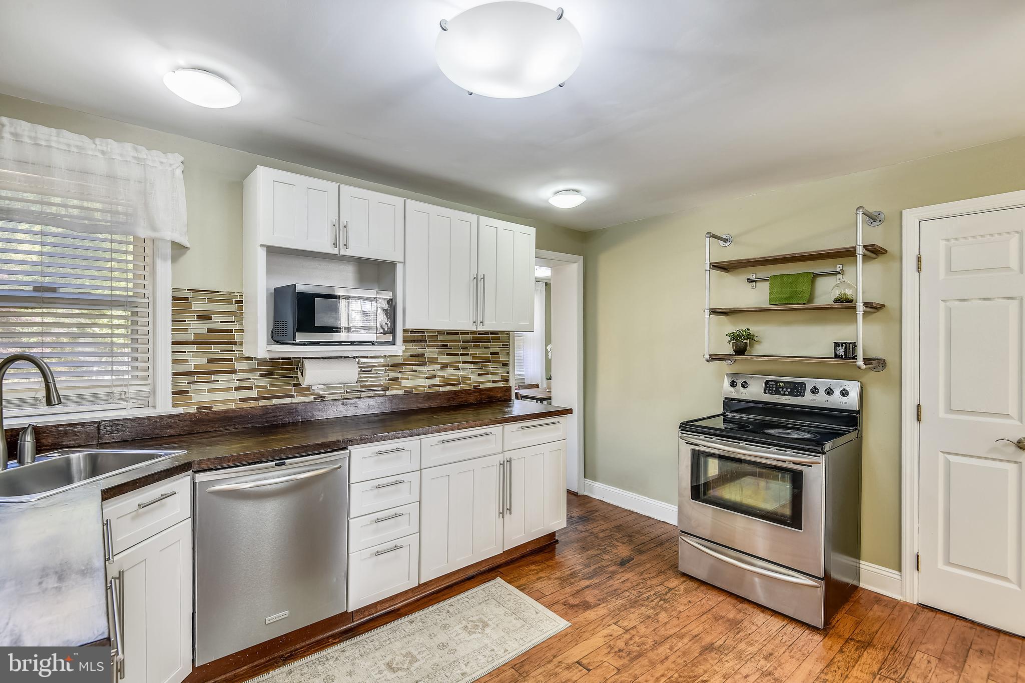1602 Severn Road Severn, MD 21144 - Photo 9 of 20 Kitchen