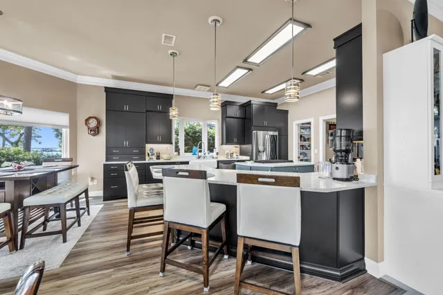 $1,849,000 | 809 East Miracle Strip Parkway, Mary Esther, FL 32569