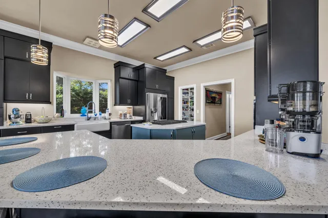 $1,849,000 | 809 East Miracle Strip Parkway, Mary Esther, FL 32569