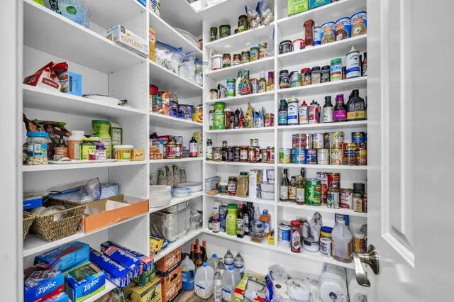 $1,849,000 | 809 East Miracle Strip Parkway, Mary Esther, FL 32569