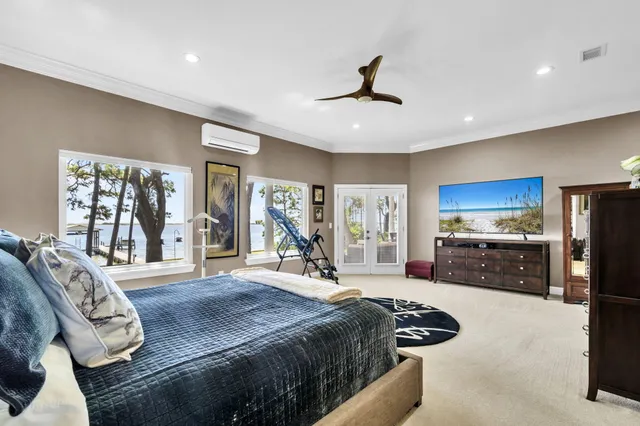 $1,849,000 | 809 East Miracle Strip Parkway, Mary Esther, FL 32569