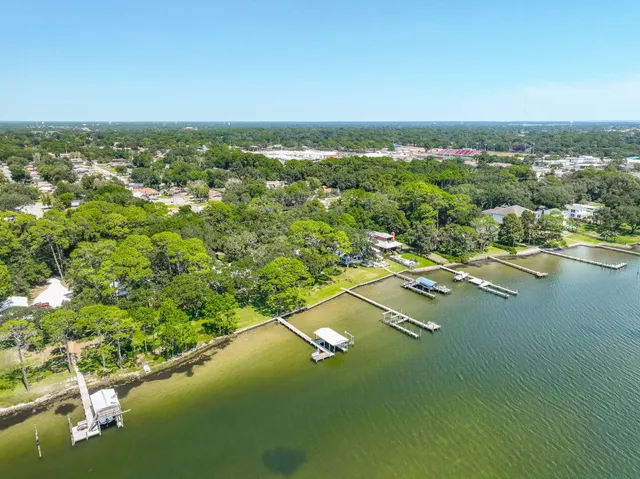 $1,849,000 | 809 East Miracle Strip Parkway, Mary Esther, FL 32569