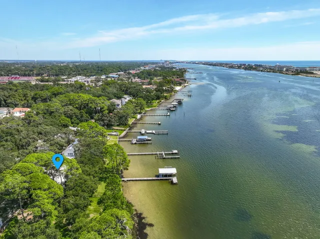 $1,849,000 | 809 East Miracle Strip Parkway, Mary Esther, FL 32569