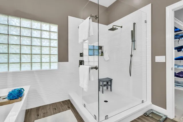 $1,849,000 | 809 East Miracle Strip Parkway, Mary Esther, FL 32569