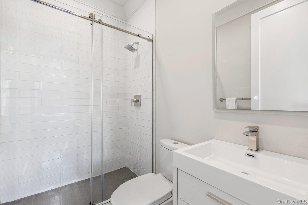 100 Dearborn Avenue Rye, NY 10580 - Photo 21 of 49 Ensuite bathroom with shower.