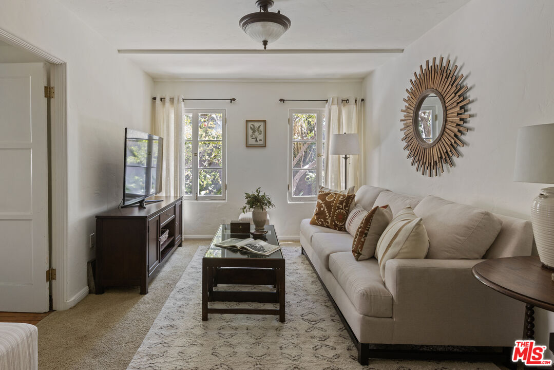 885 Cumberland Road Glendale, CA 91202 - Photo 14 of 30