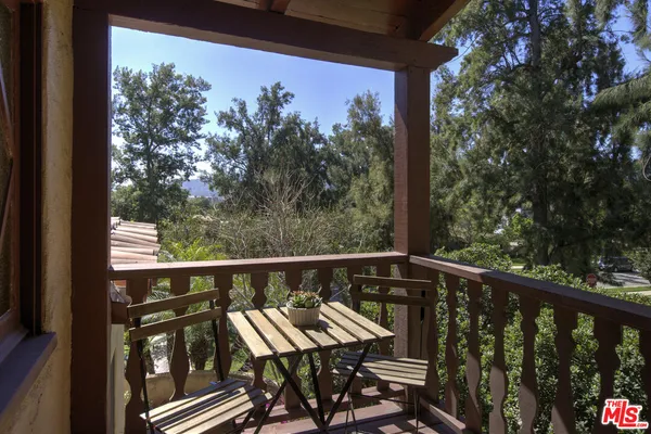 $1,895,000 | 885 Cumberland Road, Glendale, CA 91202