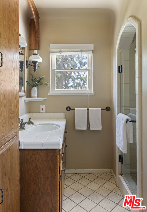 885 Cumberland Road Glendale, CA 91202 - Photo 19 of 30