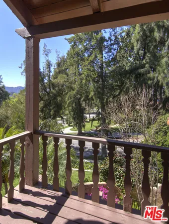 $1,895,000 | 885 Cumberland Road, Glendale, CA 91202