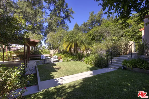 $1,895,000 | 885 Cumberland Road, Glendale, CA 91202