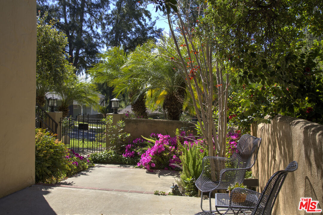 885 Cumberland Road Glendale, CA 91202 - Photo 28 of 30