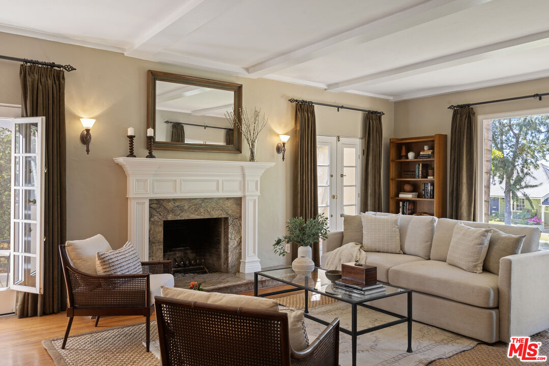 885 Cumberland Road Glendale, CA 91202 - Photo 7 of 30