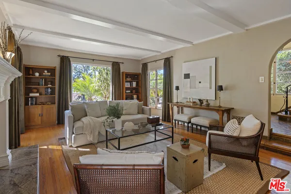 $1,895,000 | 885 Cumberland Road, Glendale, CA 91202