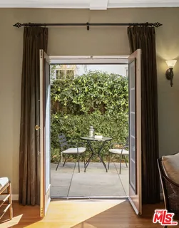 $1,895,000 | 885 Cumberland Road, Glendale, CA 91202