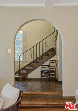 $1,895,000 | 885 Cumberland Road, Glendale, CA 91202