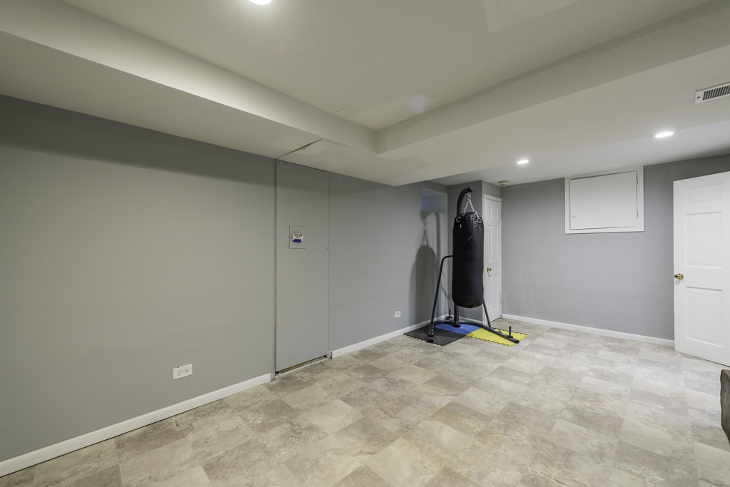 35861 North Fuller Road Gurnee, IL 60031 - Photo 21 of 30 a view of a room with gym equipment