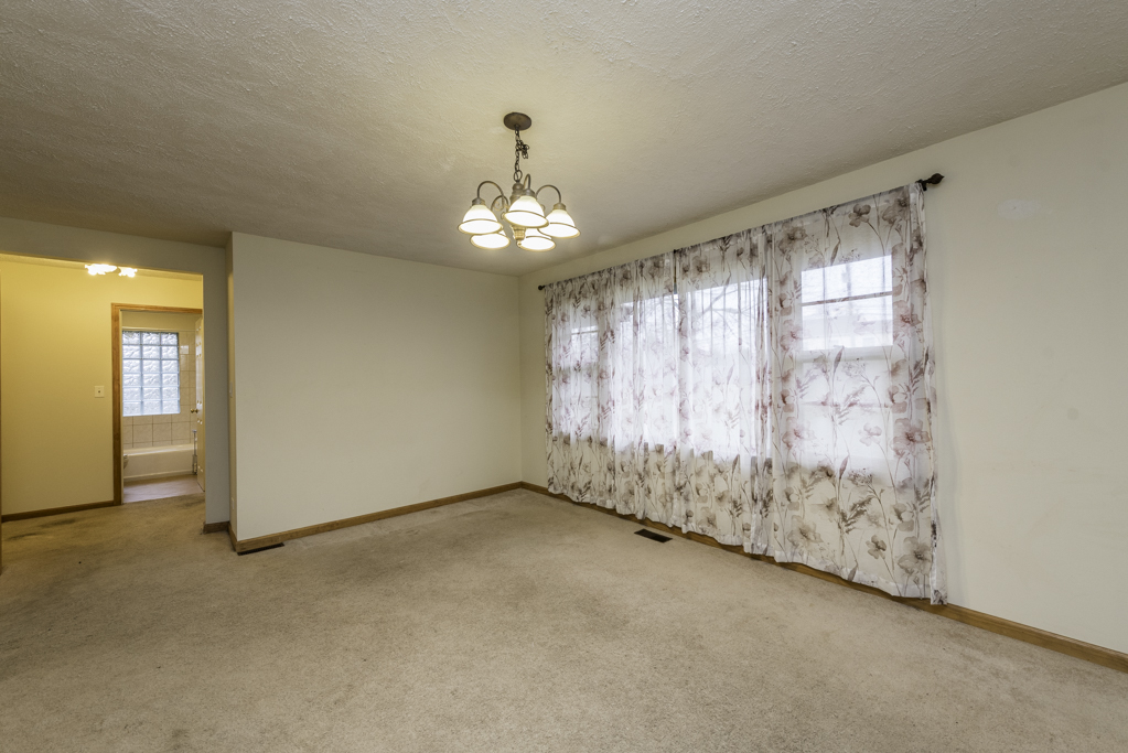 35861 North Fuller Road Gurnee, IL 60031 - Photo 9 of 30 a view of an empty room with a window