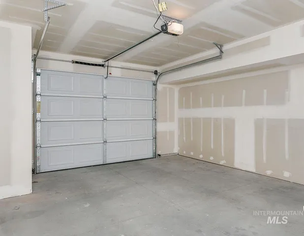 $690,000 | 4044 West Ski Jump Lane, Meridian, ID 83642