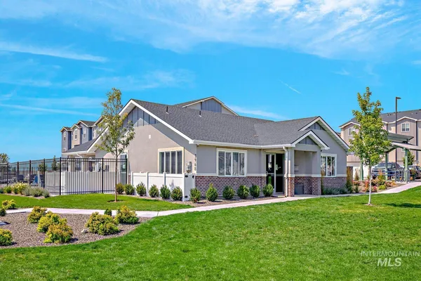$685,000 | 4044 West Ski Jump Lane, Meridian, ID 83642