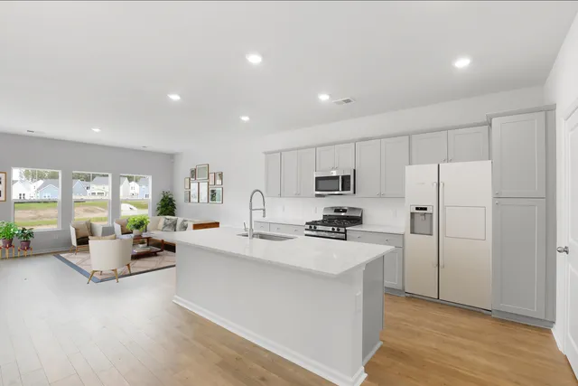 $407,110 | 1075 Red Turnstone Run, Summerville, SC 29485