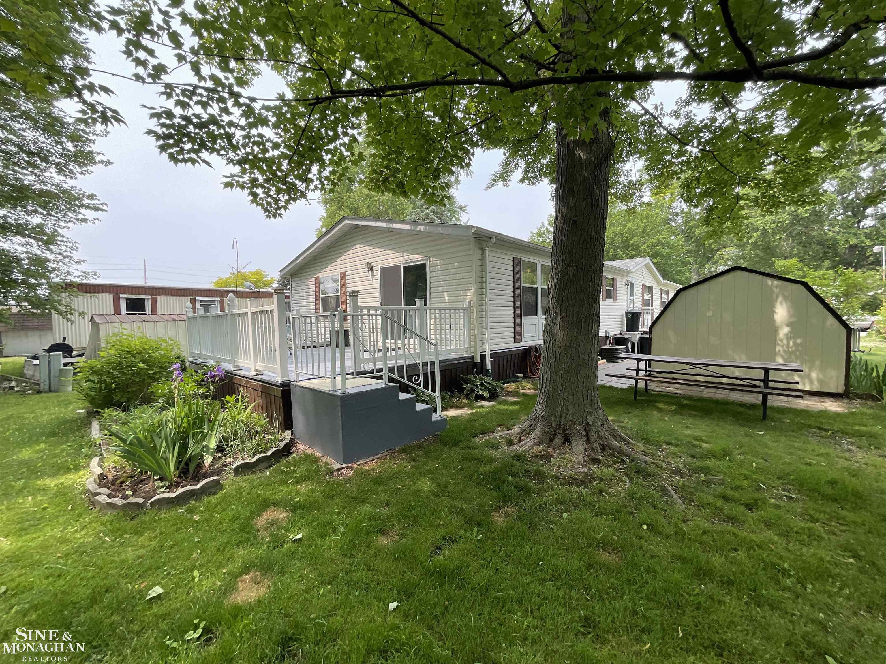 3812 Pointe Tremble Road Algonac, MI 48001 - Photo 13 of 35