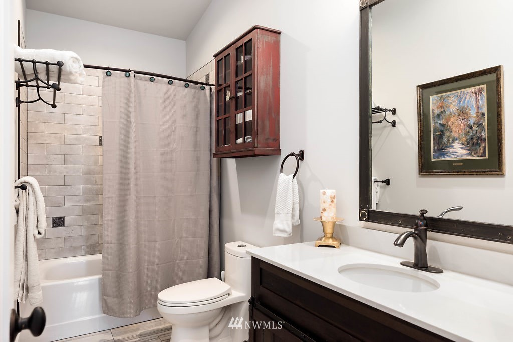 1348 East Bercot Road Freeland, WA 98249 - Photo 14 of 24 Gallery Image 14