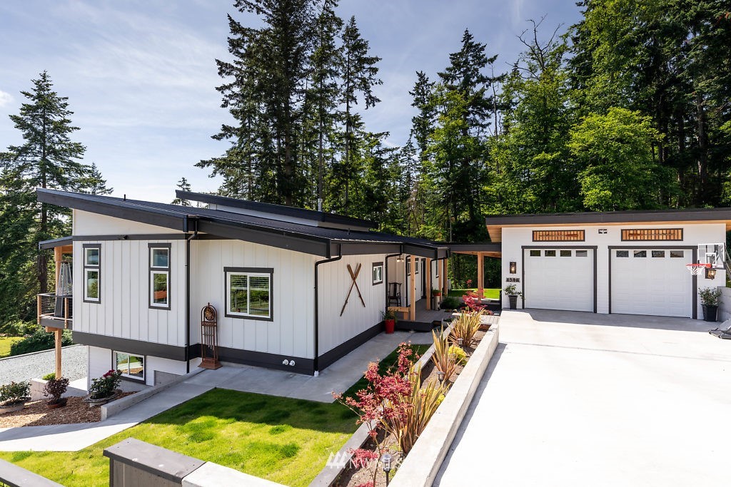 1348 East Bercot Road Freeland, WA 98249 - Photo 24 of 24 Gallery Image 24