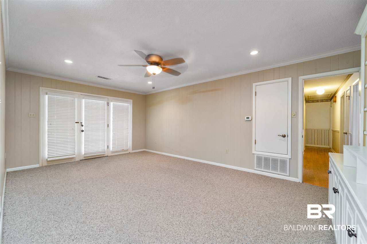 4251 Spring Valley Drive South Mobile, AL 36693 - Photo 8 of 17