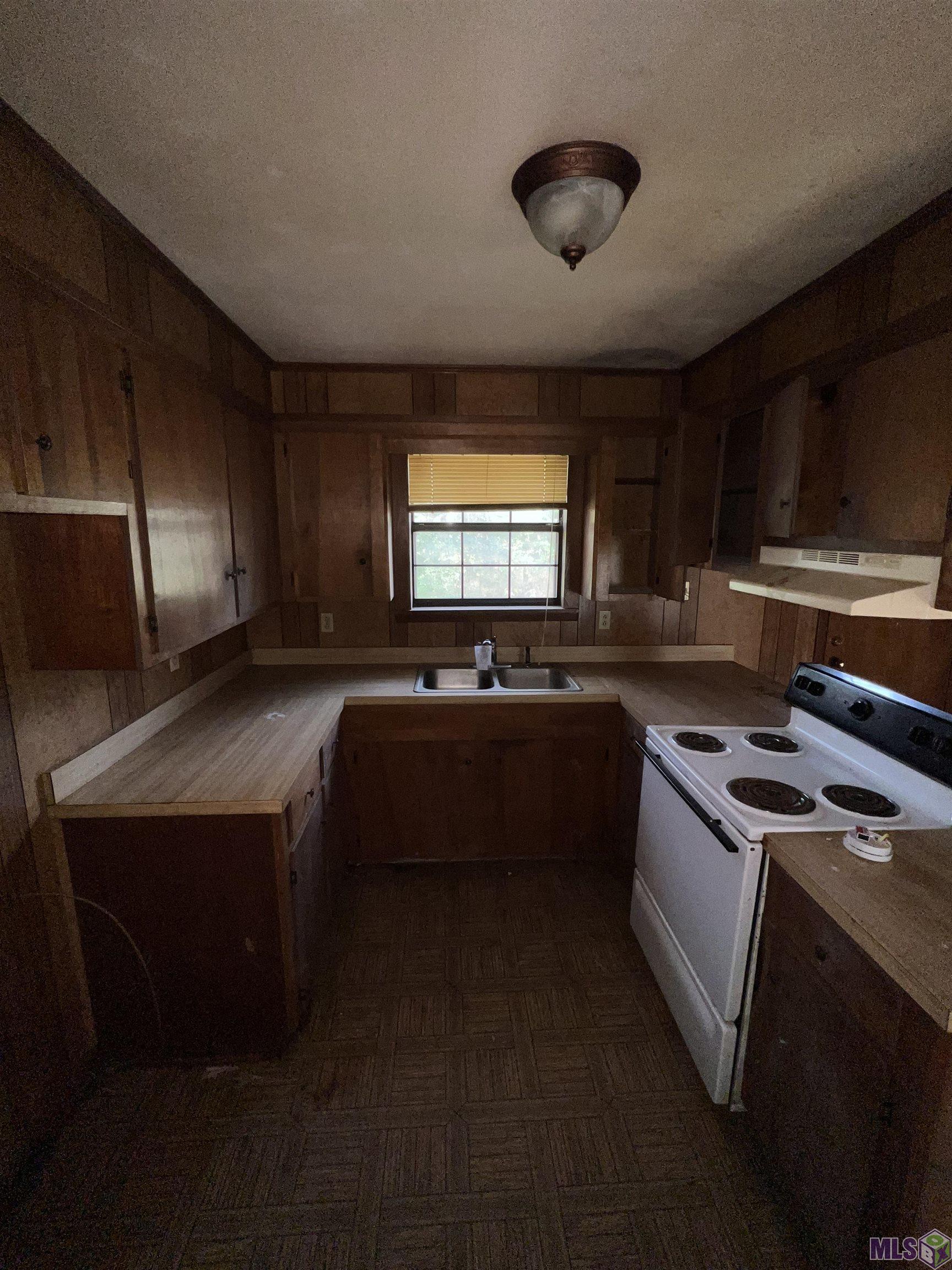 301 Cranfield Road Roxie, MS 39661 - Photo 9 of 11 Gallery Image 9