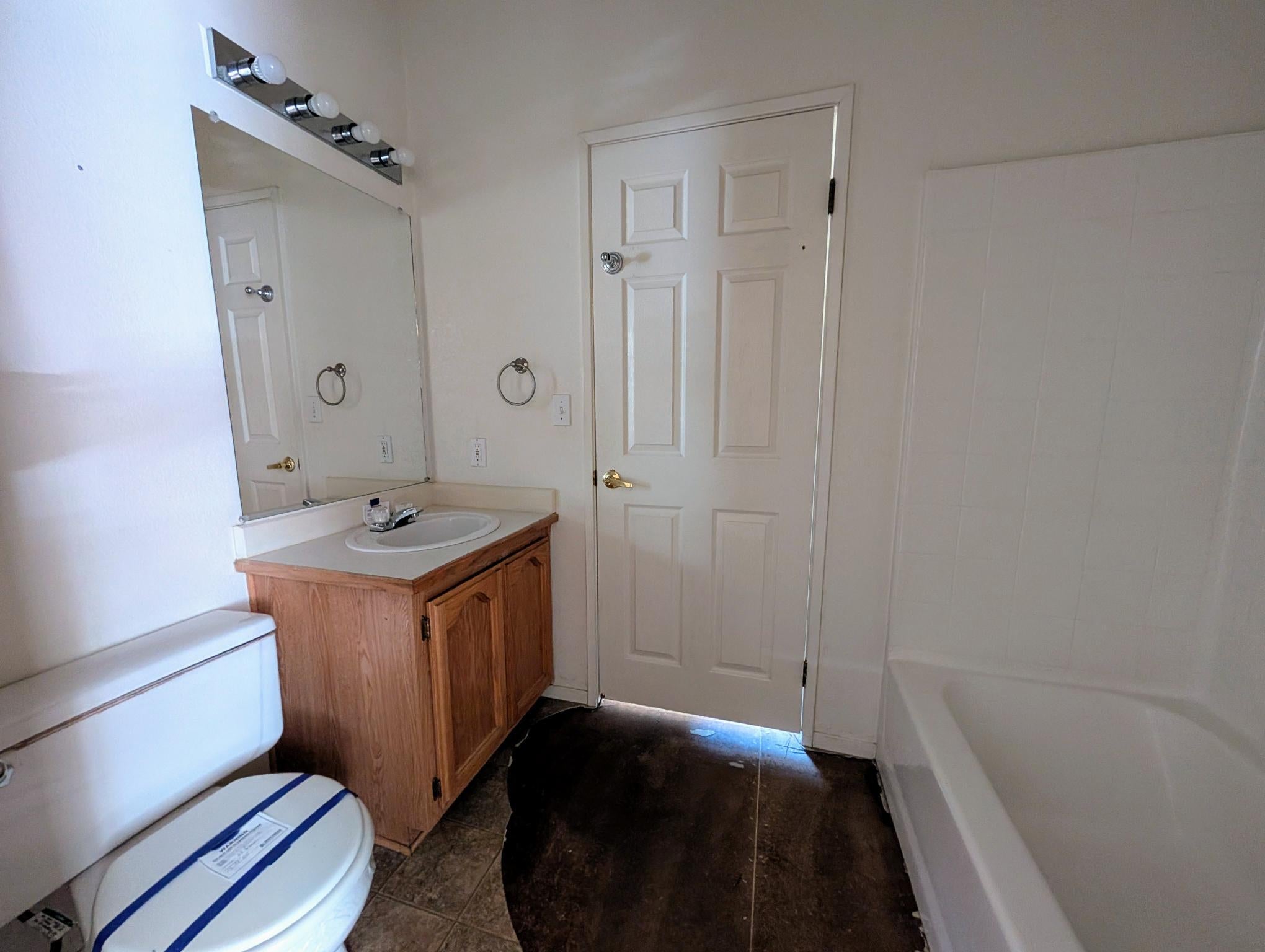 555 Freeman Road, Unit 67 Central Point, OR 97502 - Photo 18 of 39 PXL_20250703_184352661.MP