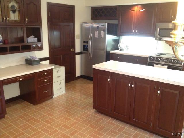435 Macada Road Bethlehem, PA 18017 - Photo 18 of 49 Gallery Image 18