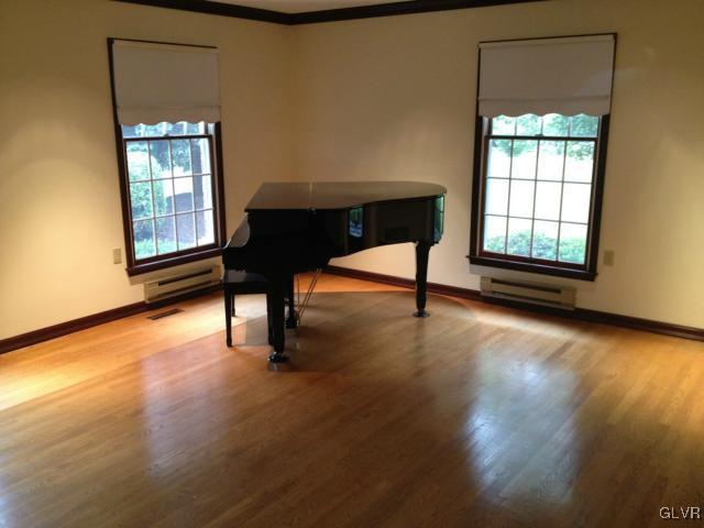 435 Macada Road Bethlehem, PA 18017 - Photo 21 of 49 Gallery Image 21