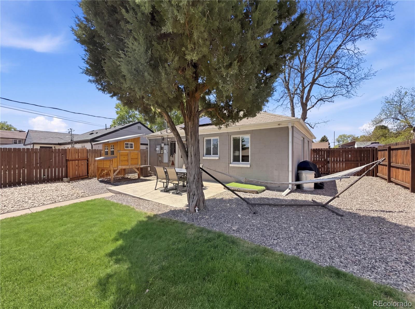 3250 Dexter Street Denver, CO 80207 - Photo 23 of 33