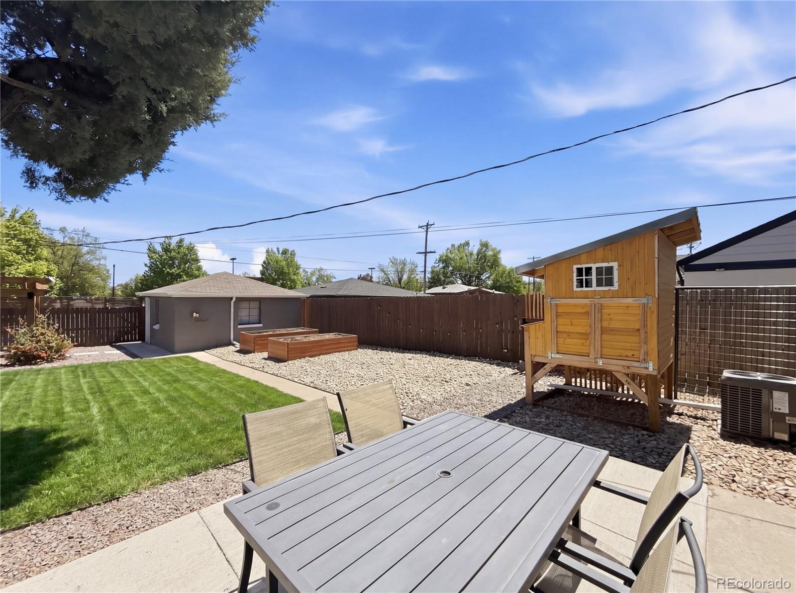 3250 Dexter Street Denver, CO 80207 - Photo 24 of 33
