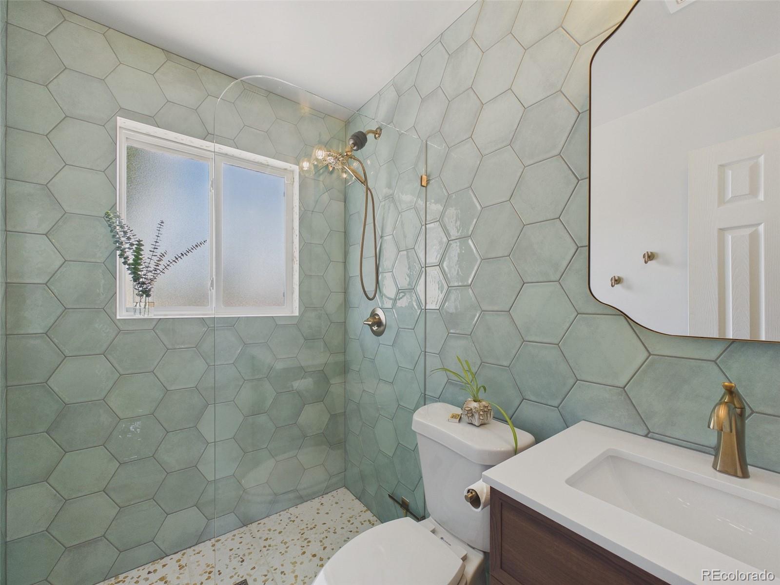 3250 Dexter Street Denver, CO 80207 - Photo 9 of 33