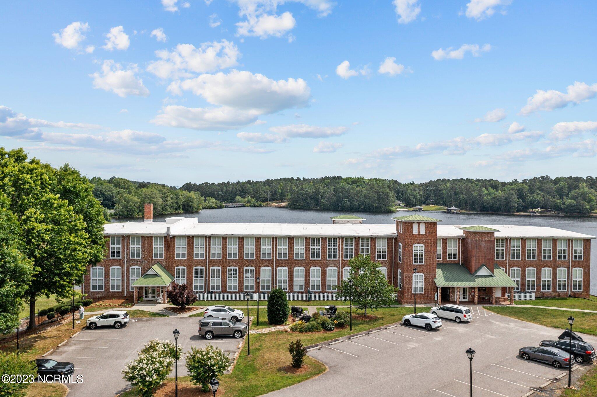 100 Carolyns Mill Place, Unit 109 Rockingham, NC 28379 - Photo 5 of 39 7-web-or-mls-DJI_0554