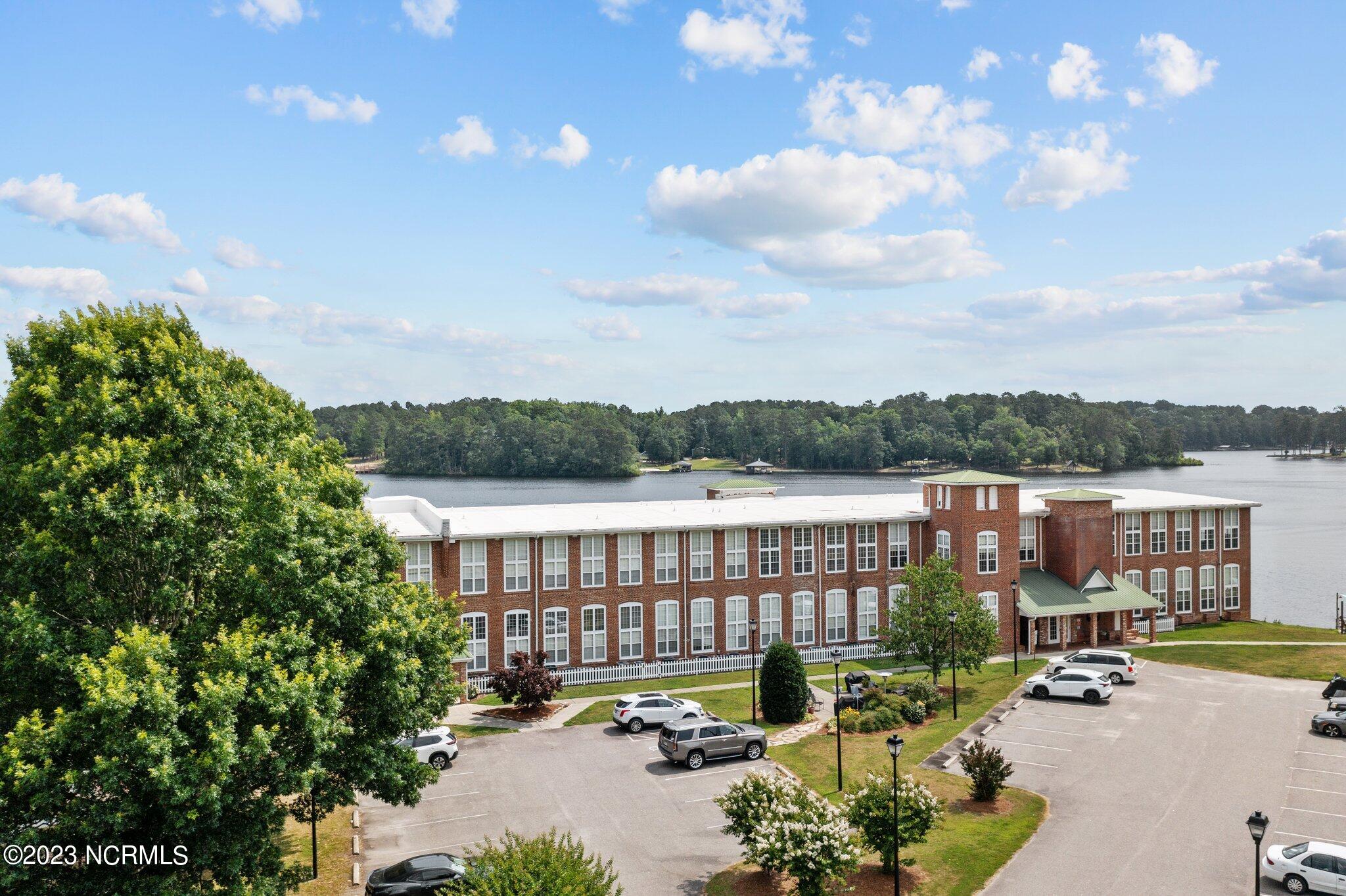 100 Carolyns Mill Place, Unit 109 Rockingham, NC 28379 - Photo 6 of 39 8-web-or-mls-DJI_0555