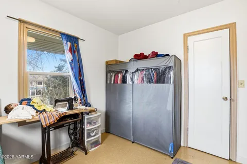 $297,500 | 1206 South 10th Avenue, Yakima, WA 98902