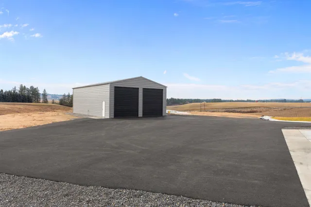 $1,250,000 | 13790 North Bruce Road, Mead, WA 99021