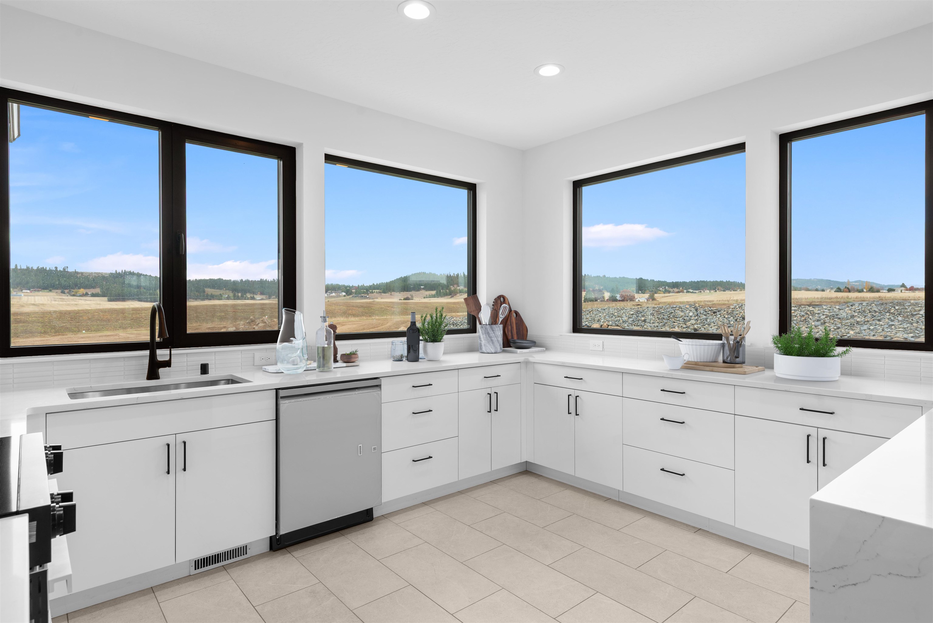 13790 North Bruce Road Mead, WA 99021 - Photo 21 of 45